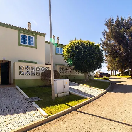 Ponta Grande - Luzia فيلة