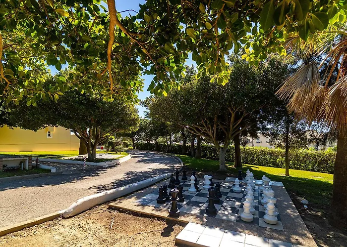 Villa Ponta Grande - Luzia *