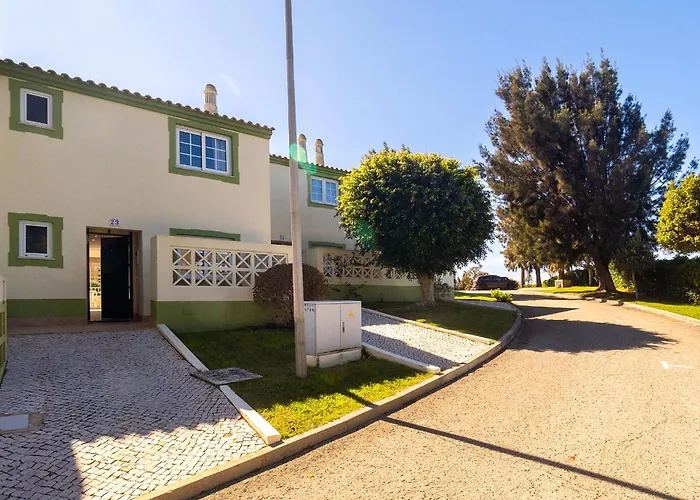 Ponta Grande - Luzia Villa