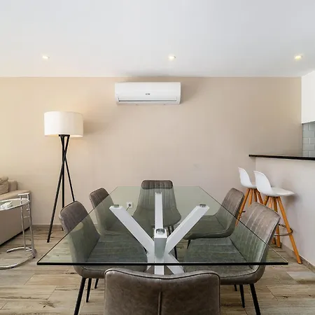 Willa Ponta Grande - Luzia *